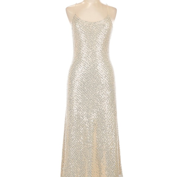 Elegant Silver Sequin cocktail/ reception dress - Picture 1 of 3